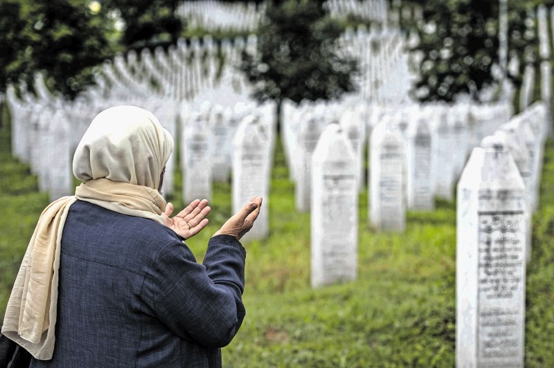 Majke Srebrenice reagirale na sramotnu izjavu Zaharove