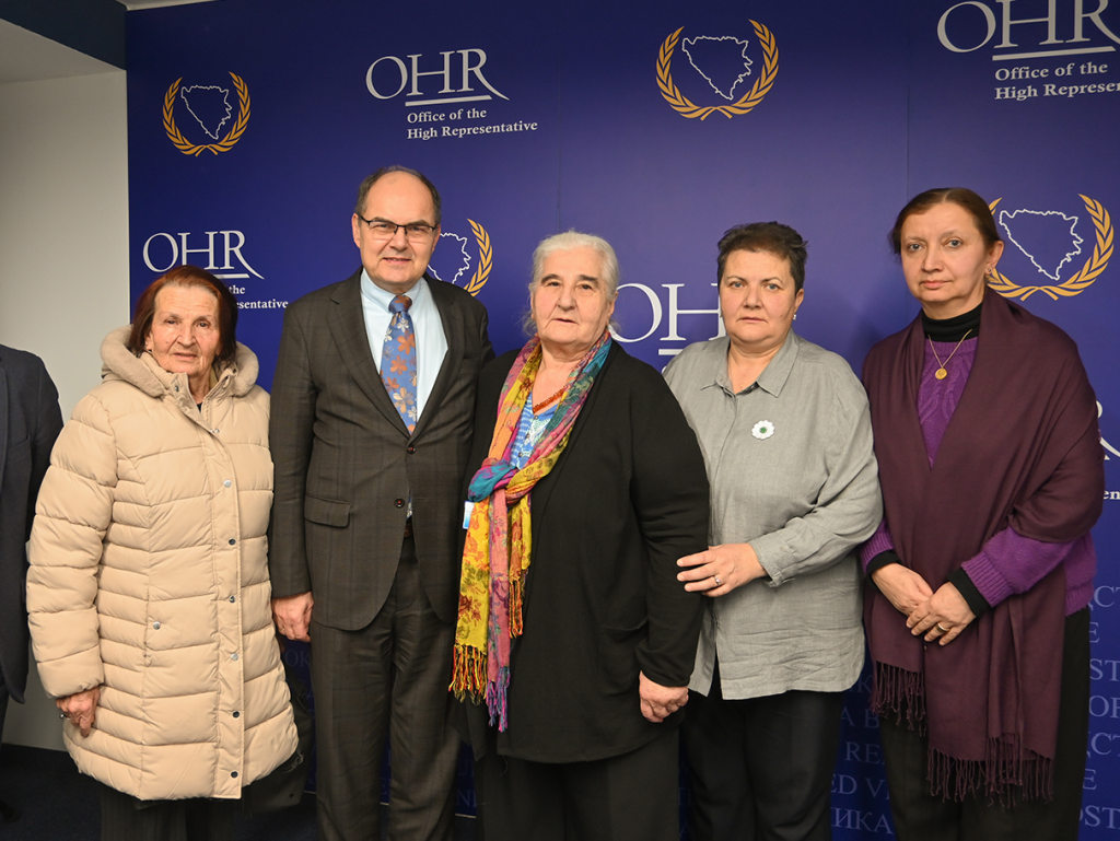 Majke Srebrenice se zahvalile Schmidtu: Korak bliže pravdi!