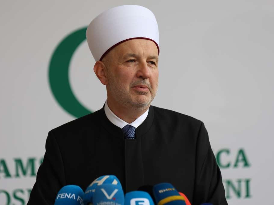 Majke Srebrenice uputile čestitku novom reisu-l-ulemi Nedžadu ef. Grabusu