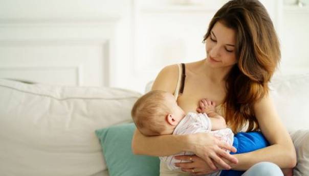 Majke treba da doje i ako imaju virus korona