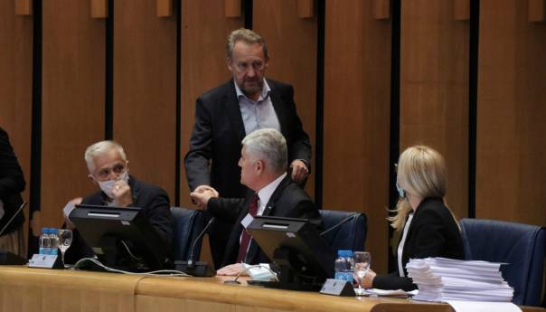 Majkić optužila Bošnjake za migrantsku krizu, odgovorio joj Izetbegović