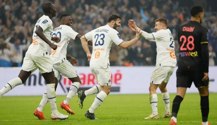 Majstorski gol Seada Kolašinca protiv Tolousea