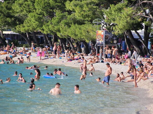 Makarska: Prošli mjesec zabilježeno 63.000 noćenja turista iz BiH