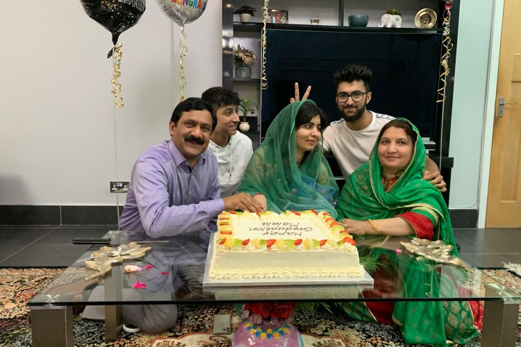 Malala diplomirala osam godina nakon napada talibana
