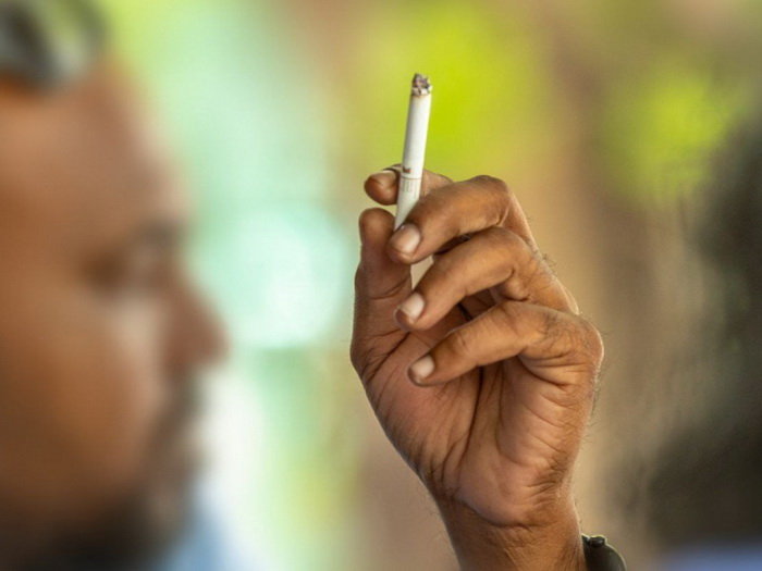 Maldivi uveli zabranu pušenja za rođene nakon 2007.