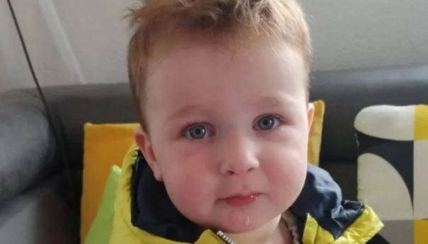 Maleni Afan ne čuje i ne govori, za operaciju mu je potrebno blizu 40.000 eura