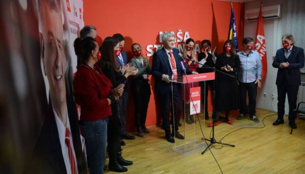 Mandić: Slušati građane, a ne davati velika obećanja