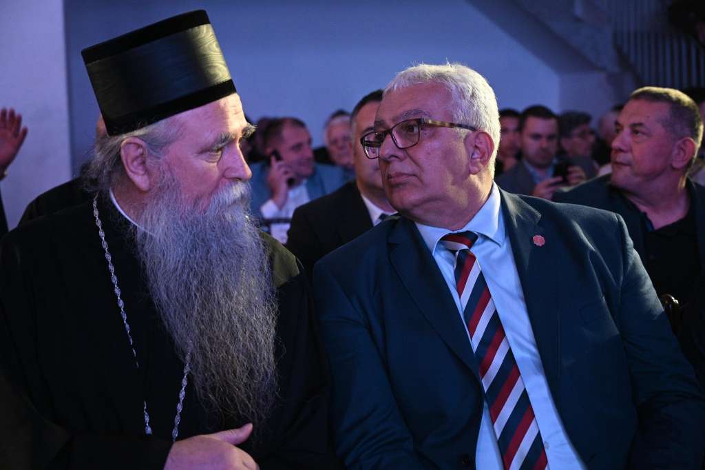Mandić: Srpski narod je danas ujedinjen protiv rezolucije o Srebrenici