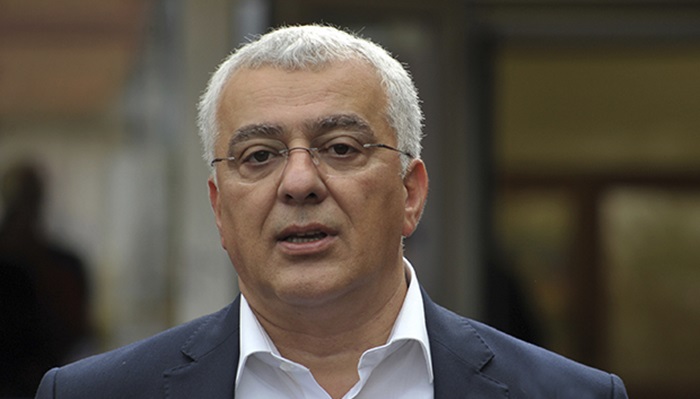 Mandić: Volio bih da Đukanović stisne petlju i ne potpiše Zakon