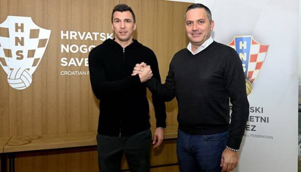 Mandžukić se vraća u reprezentaciju Hrvatske, bit će Dalićev pomoćnik