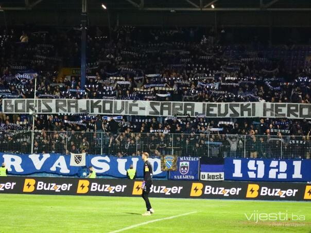 Manijaci odali počast Borisu Rajkoviću: Sarajevo pamti svog heroja