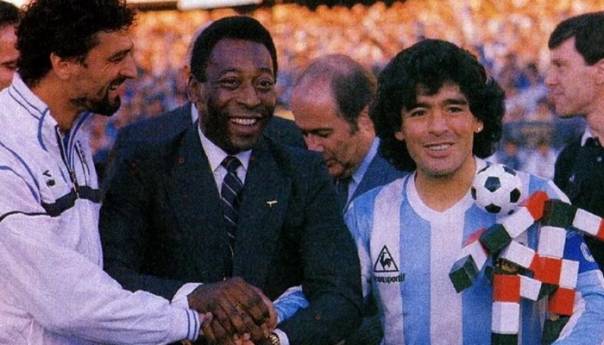 Maradonin dres iz 1987. prodat za 55.000 eura na humanitarnoj aukciji