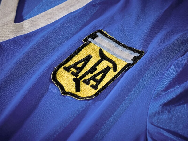 Maradoninn dres u kojem je postigao gol 'Božjom rukom' ide na aukciju