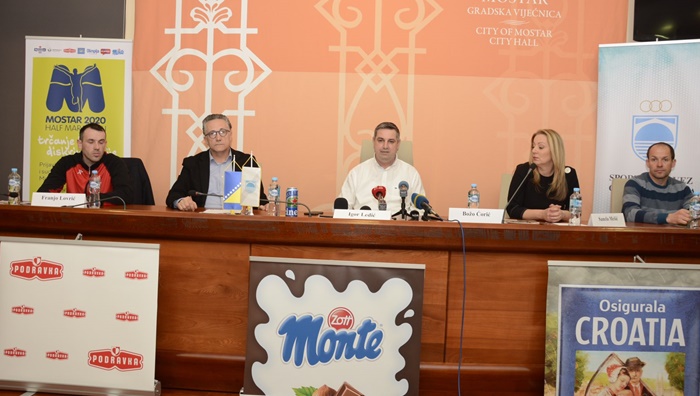 Maratonci u Mostaru trče za djecu sa Down sindromom