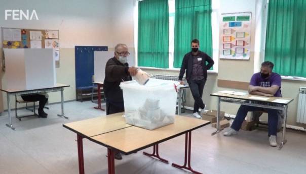 Marić: U Stocu do 11 sati izlaznost na birališta 27 posto