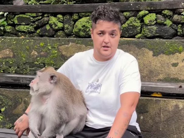 Marija Šerifović sa Jovanom na Baliju, ugrizao je majmun