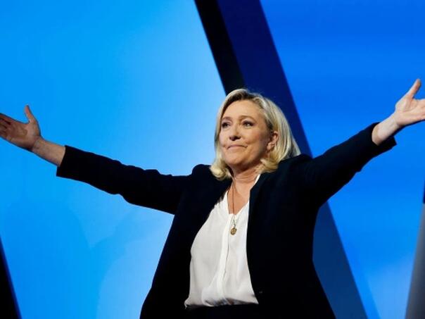 Marine Le Pen vodi u anketama pred izbore u Francuskoj