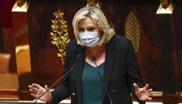 Marine le Pen želi naslijediti Macrona