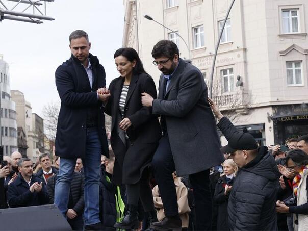 Marinika Tepić nakon obraćanja na protestima u Beogradu završila u bolnici