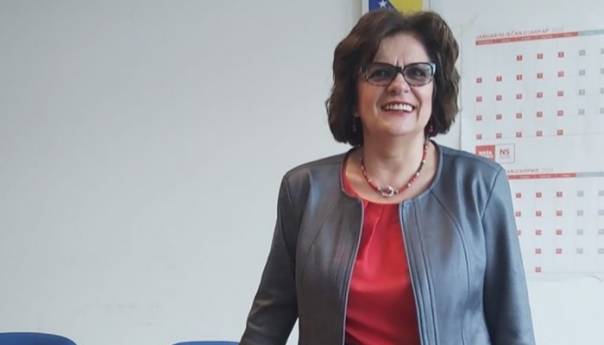 Marinković-Lepić: Priču o promjeni Ustava moramo vratiti u Parlament