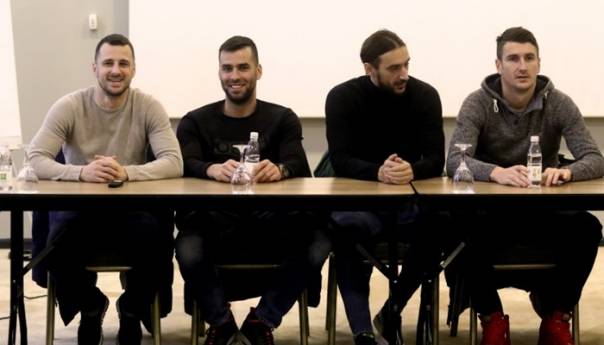 Marinović obavio prozivku, u ponedjeljak prvi trening FK Sarajevo