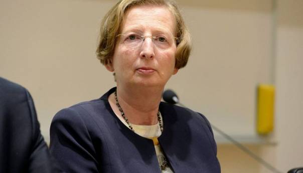 Markotić: Možda će se morati vraćati neke mjere