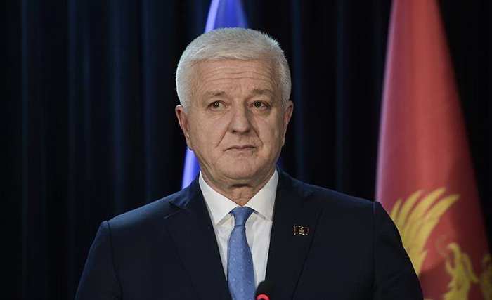 Marković: Nove vlasti i dio sveštenstva direktno ugrozili zdravlje građana