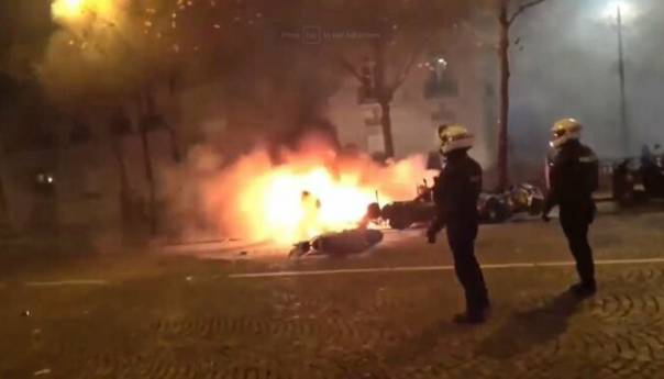 Marokanski huligani se sukobili sa policijom