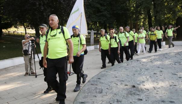 Marš mira u spomen ubijenim Srebreničanima krenuo iz Sarajeva