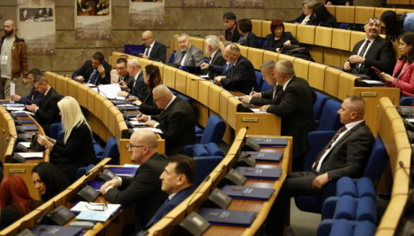 Martinović: Budžet FBiH razmatrat ćemo na vanrednoj sjednici Doma 27. januara