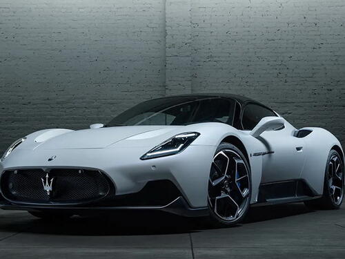 Maserati će do 2030. predstaviti tri nova električna automobila