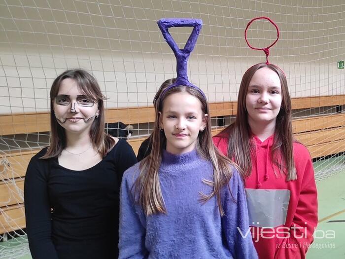 Foto / Maškare u Tuzli: Cilj je zabava i na trenutak biti neko drugi