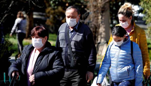 Maske ćemo možda morati da nosimo i naredne zime