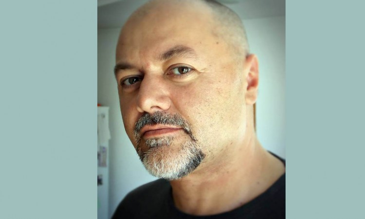 Maske pokrivaju usta, ali nam ne zatvaraju usta i uši