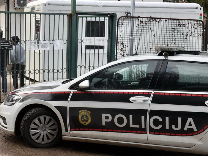 Masovna tučnjava migranata u Blažuju, policija na terenu