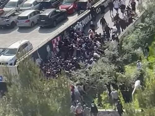 Masovna tučnjava Torcide i BBB-a u Splitu uoči derbija