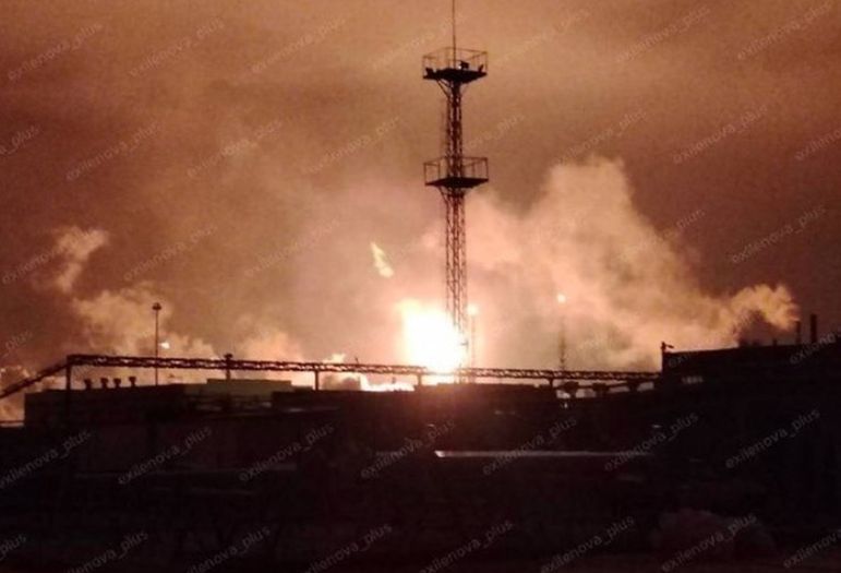 Masovni napad dronovima: Gori jedna od najvećih rafinerija u Rusiji