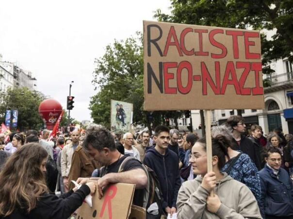 Masovni protesti u Francuskoj protiv krajnje desnice
