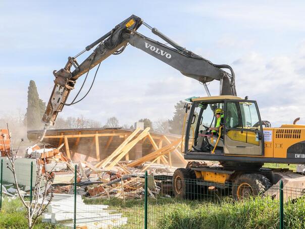 Masovno padaju ilegalne vikendice u Istri: "Čak 70 posto gradnje nelegalno!"