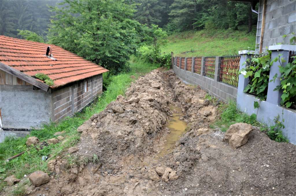 Materijalne štete od poplava u TK procijenjene na 18 miliona KM