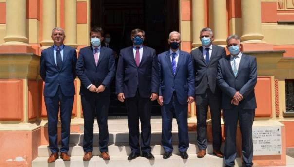 Matthew Palmer: Velike promjene se dešavaju u Brčkom