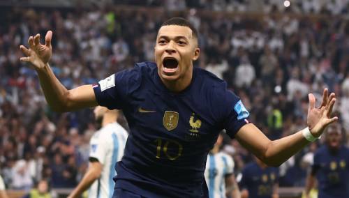 Mbappe je drugi igrač s hat-trickom u finalima SP-a!