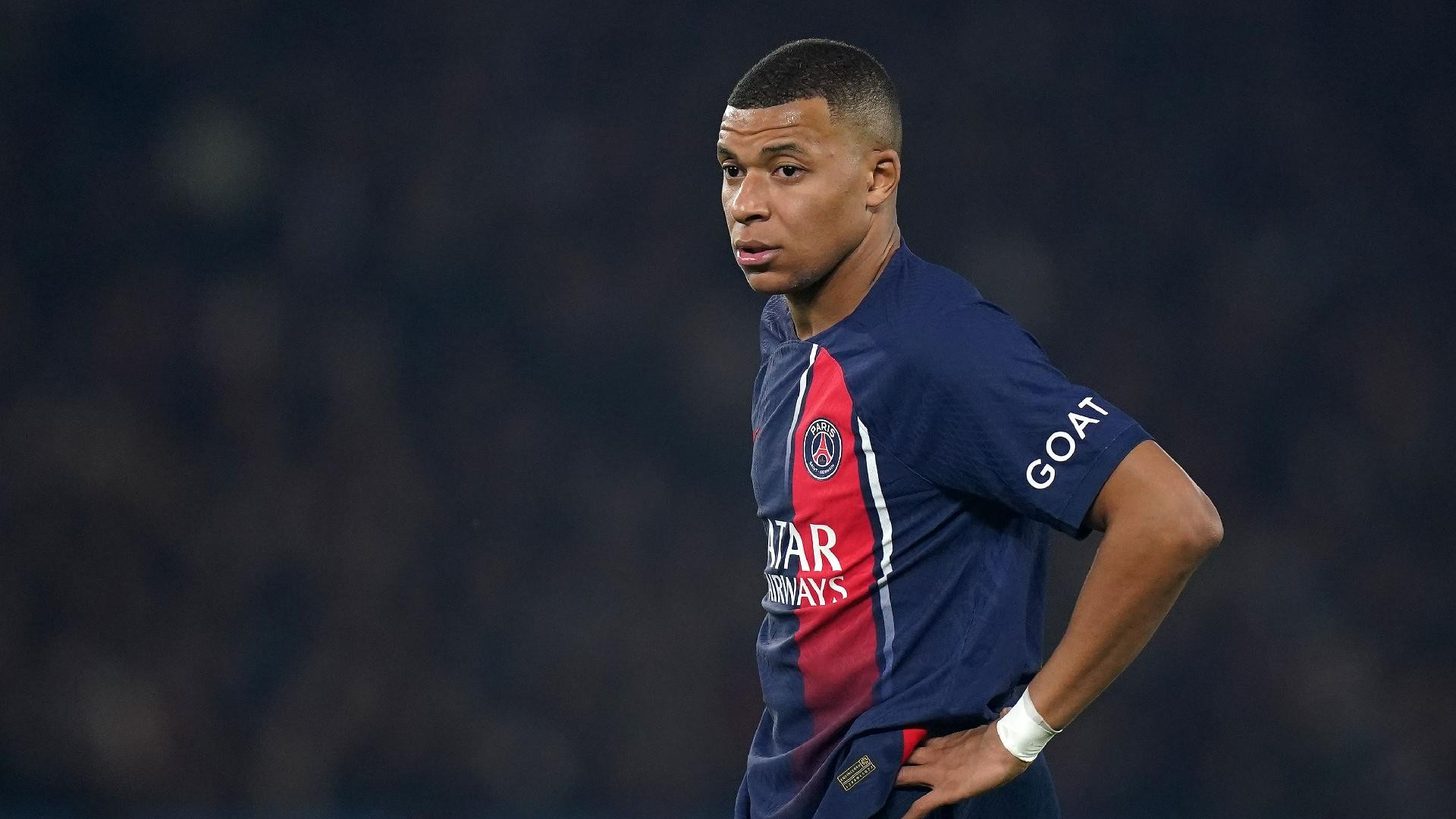 Mbappe najavio PSG-u da želi da ode na kraju sezone