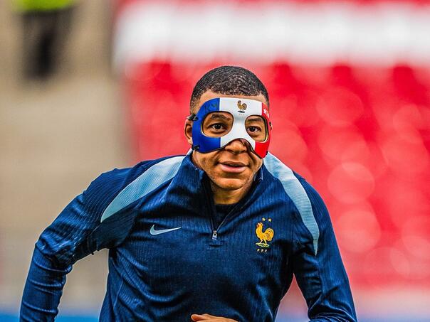 Mbappe ne smije igrati sa maskom koju je nosio na treningu