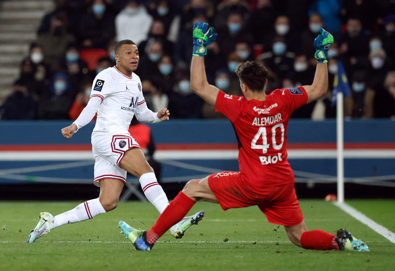 Mbappe u posljednjim sekundama donio pobjedu PSG-u nad Rennesom