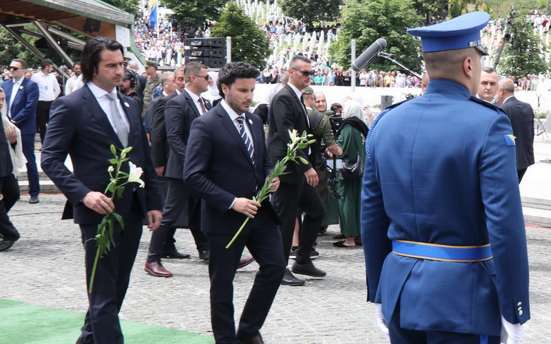 MC Srebrenica: Abazoviću, pročitajte presude sudova