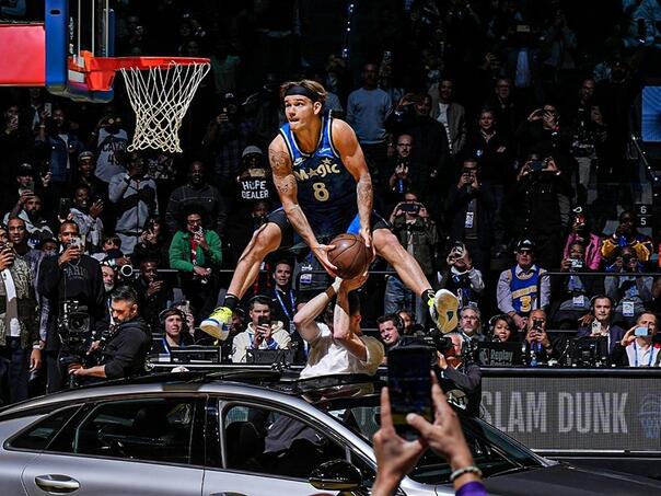 McClung postao prvi trostruki uzastopni šampion zakucavanja u NBA