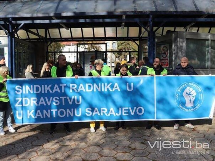 Medicinari ispred Vlade FBiH: Imamo informaciju da će KCUS 2024. završiti sa minusom od 11 miliona KM