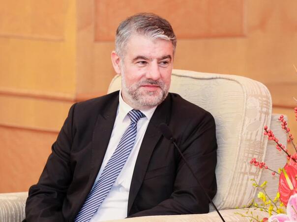 Medicinari u RS neće dobiti veće plate