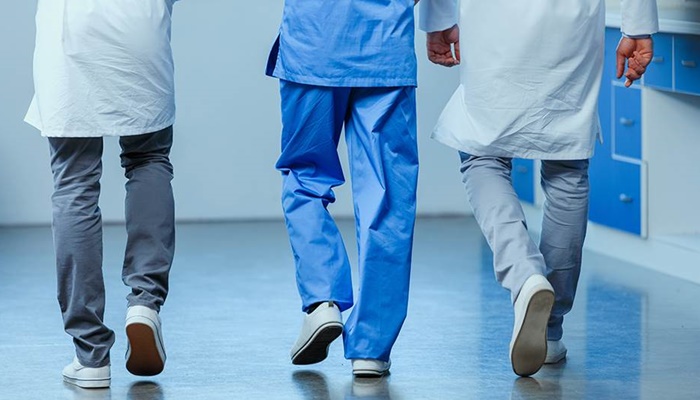Medicinari u RS-u će dobiti po 1.000 KM ako su od 15. marta do 15. aprila radili tri sedmice